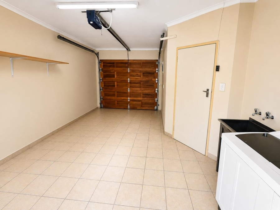 3 Bedroom Property for Sale in Universitas Free State